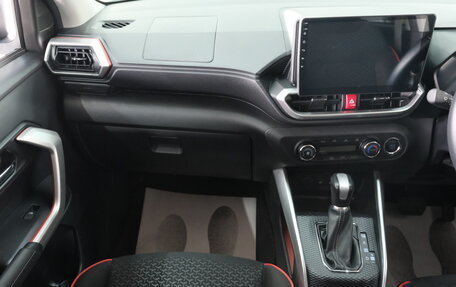 Toyota Raize I, 2020 год, 1 739 000 рублей, 20 фотография