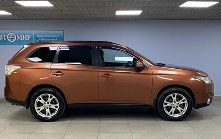 Mitsubishi Outlander III рестайлинг 3, 2013 год, 1 172 000 рублей, 4 фотография