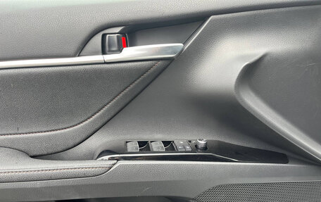 Toyota Camry, 2022 год, 3 179 000 рублей, 16 фотография