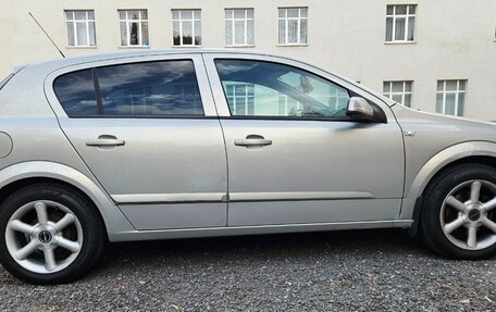 Opel Astra H, 2004 год, 375 000 рублей, 5 фотография