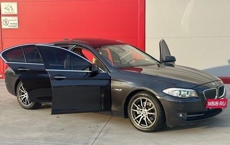 BMW 5 серия, 2011 год, 1 700 000 рублей, 2 фотография