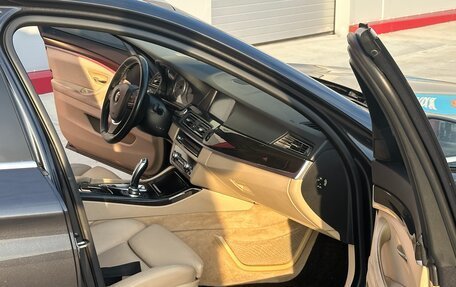 BMW 5 серия, 2011 год, 1 700 000 рублей, 12 фотография