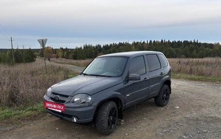 Chevrolet Niva I рестайлинг, 2007 год, 785 000 рублей, 3 фотография