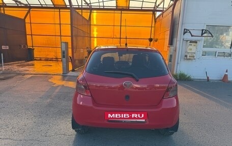Toyota Yaris III рестайлинг, 2007 год, 500 000 рублей, 3 фотография