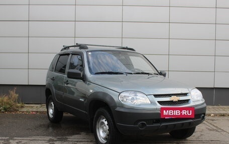 Chevrolet Niva I рестайлинг, 2015 год, 562 000 рублей, 3 фотография