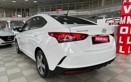 Hyundai Solaris II рестайлинг, 2021 год, 1 819 000 рублей, 6 фотография