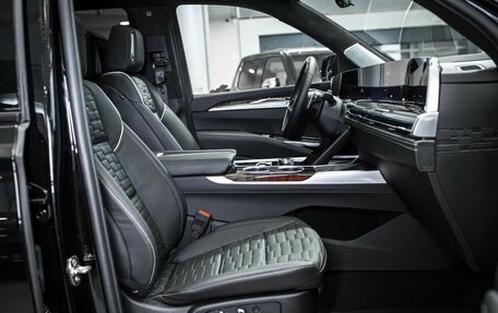 Cadillac Escalade V, 2025 год, 23 480 000 рублей, 20 фотография