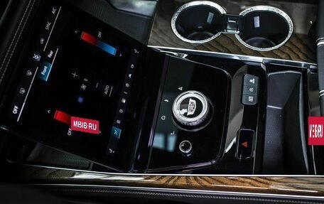 Cadillac Escalade V, 2025 год, 23 480 000 рублей, 12 фотография