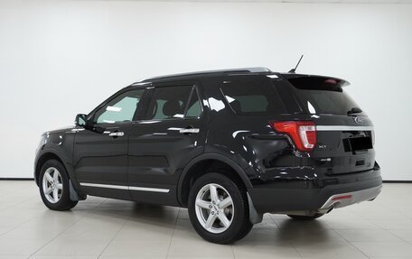 Ford Explorer VI, 2017 год, 2 430 000 рублей, 2 фотография