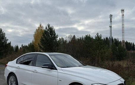 BMW 3 серия, 2012 год, 1 900 000 рублей, 3 фотография