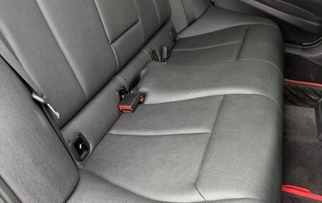 BMW 3 серия, 2012 год, 1 900 000 рублей, 13 фотография