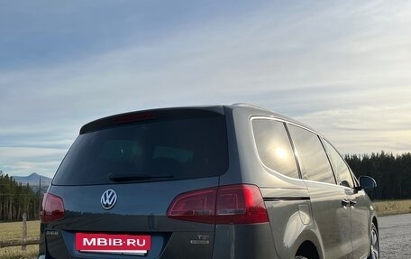 Volkswagen Sharan II, 2013 год, 1 250 000 рублей, 12 фотография