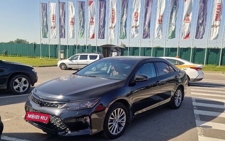Toyota Camry, 2017 год, 2 150 000 рублей, 4 фотография