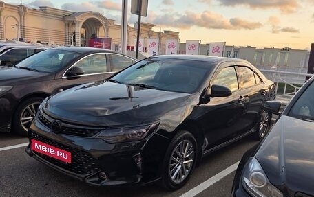 Toyota Camry, 2017 год, 2 150 000 рублей, 14 фотография