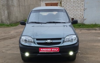Chevrolet Niva I рестайлинг, 2011 год, 500 000 рублей, 1 фотография