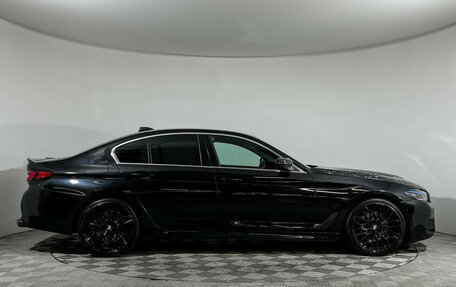 BMW 5 серия, 2019 год, 2 947 000 рублей, 6 фотография