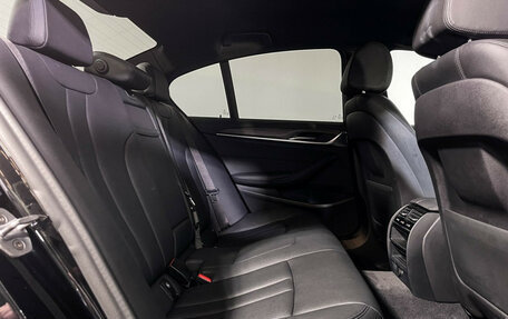 BMW 5 серия, 2019 год, 2 947 000 рублей, 14 фотография