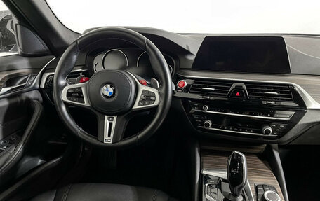 BMW 5 серия, 2019 год, 2 947 000 рублей, 15 фотография