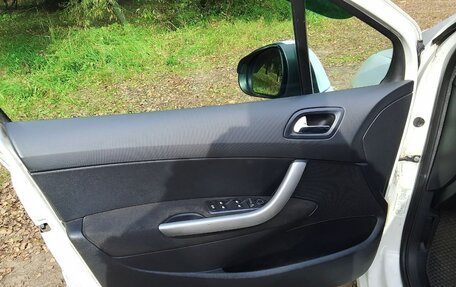 Peugeot 308 II, 2011 год, 490 000 рублей, 9 фотография