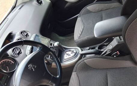 Peugeot 308 II, 2011 год, 490 000 рублей, 8 фотография