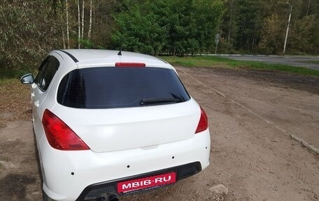Peugeot 308 II, 2011 год, 490 000 рублей, 2 фотография
