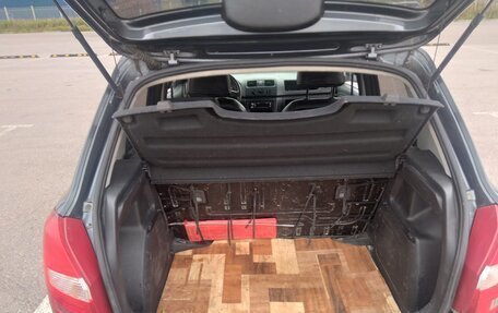 Skoda Fabia II, 2010 год, 335 000 рублей, 9 фотография