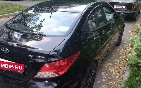 Hyundai Solaris II рестайлинг, 2013 год, 800 000 рублей, 3 фотография