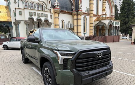 Toyota Tundra, 2021 год, 6 300 000 рублей, 2 фотография