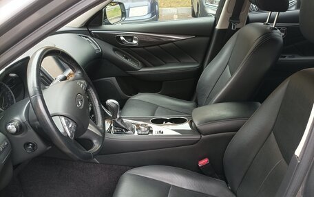 Infiniti Q50 I рестайлинг, 2016 год, 2 350 000 рублей, 5 фотография