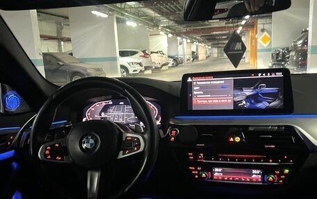 BMW 5 серия, 2018 год, 2 850 000 рублей, 10 фотография