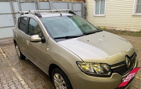 Renault Sandero II рестайлинг, 2014 год, 890 000 рублей, 2 фотография