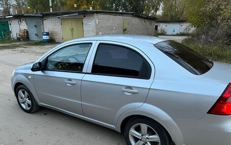 Chevrolet Aveo III, 2010 год, 530 000 рублей, 3 фотография