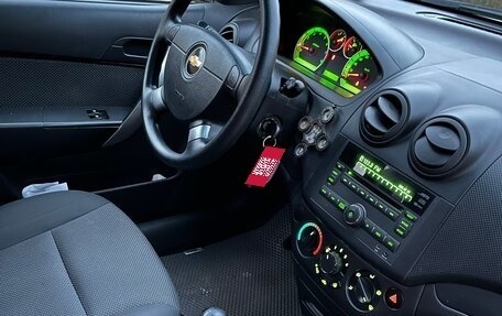 Chevrolet Aveo III, 2010 год, 530 000 рублей, 14 фотография