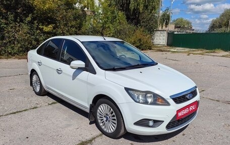 Ford Focus II рестайлинг, 2011 год, 550 000 рублей, 2 фотография
