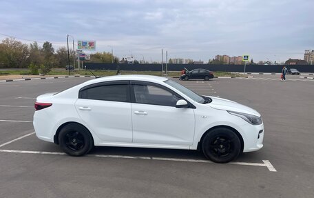 KIA Rio IV, 2018 год, 1 053 000 рублей, 4 фотография