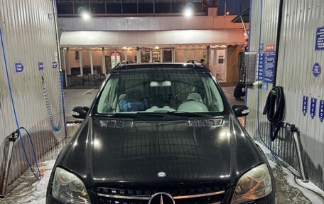 Mercedes-Benz M-Класс, 2005 год, 700 000 рублей, 1 фотография