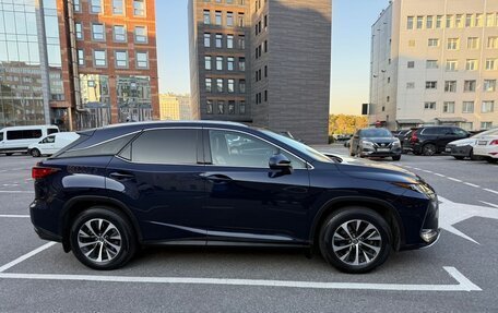 Lexus RX IV рестайлинг, 2021 год, 4 490 000 рублей, 3 фотография