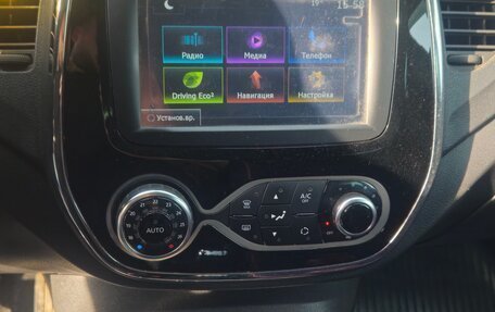 Renault Kaptur I рестайлинг, 2017 год, 1 700 000 рублей, 10 фотография