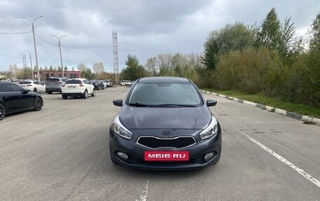 KIA cee'd III, 2013 год, 780 000 рублей, 2 фотография