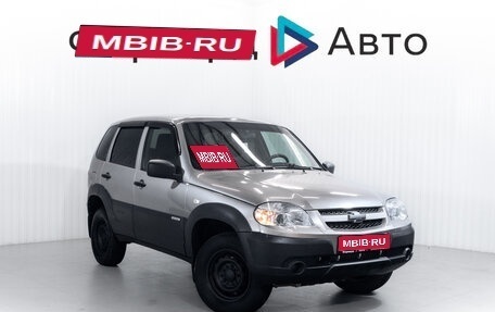 Chevrolet Niva I рестайлинг, 2018 год, 799 900 рублей, 1 фотография