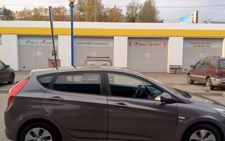 Hyundai Solaris II рестайлинг, 2014 год, 950 000 рублей, 6 фотография