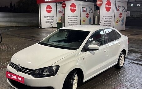 Volkswagen Polo VI (EU Market), 2014 год, 630 000 рублей, 2 фотография