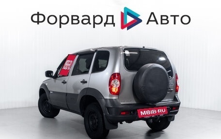 Chevrolet Niva I рестайлинг, 2018 год, 799 900 рублей, 5 фотография