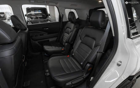 Nissan Pathfinder, 2024 год, 5 250 000 рублей, 13 фотография