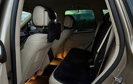 Volkswagen Touareg III, 2017 год, 2 900 000 рублей, 24 фотография