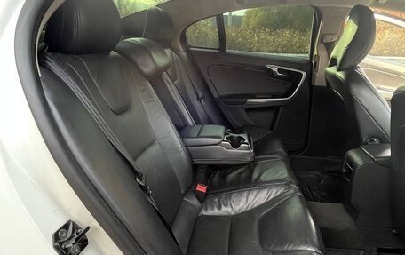 Volvo S60 III, 2012 год, 890 000 рублей, 12 фотография