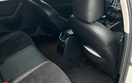 Skoda Octavia, 2015 год, 1 380 000 рублей, 14 фотография