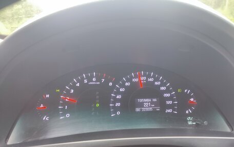 Toyota Camry, 2011 год, 1 235 000 рублей, 20 фотография