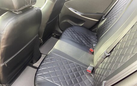Hyundai Solaris II рестайлинг, 2011 год, 550 000 рублей, 11 фотография