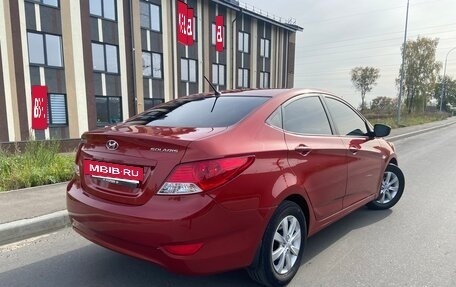 Hyundai Solaris II рестайлинг, 2011 год, 550 000 рублей, 4 фотография